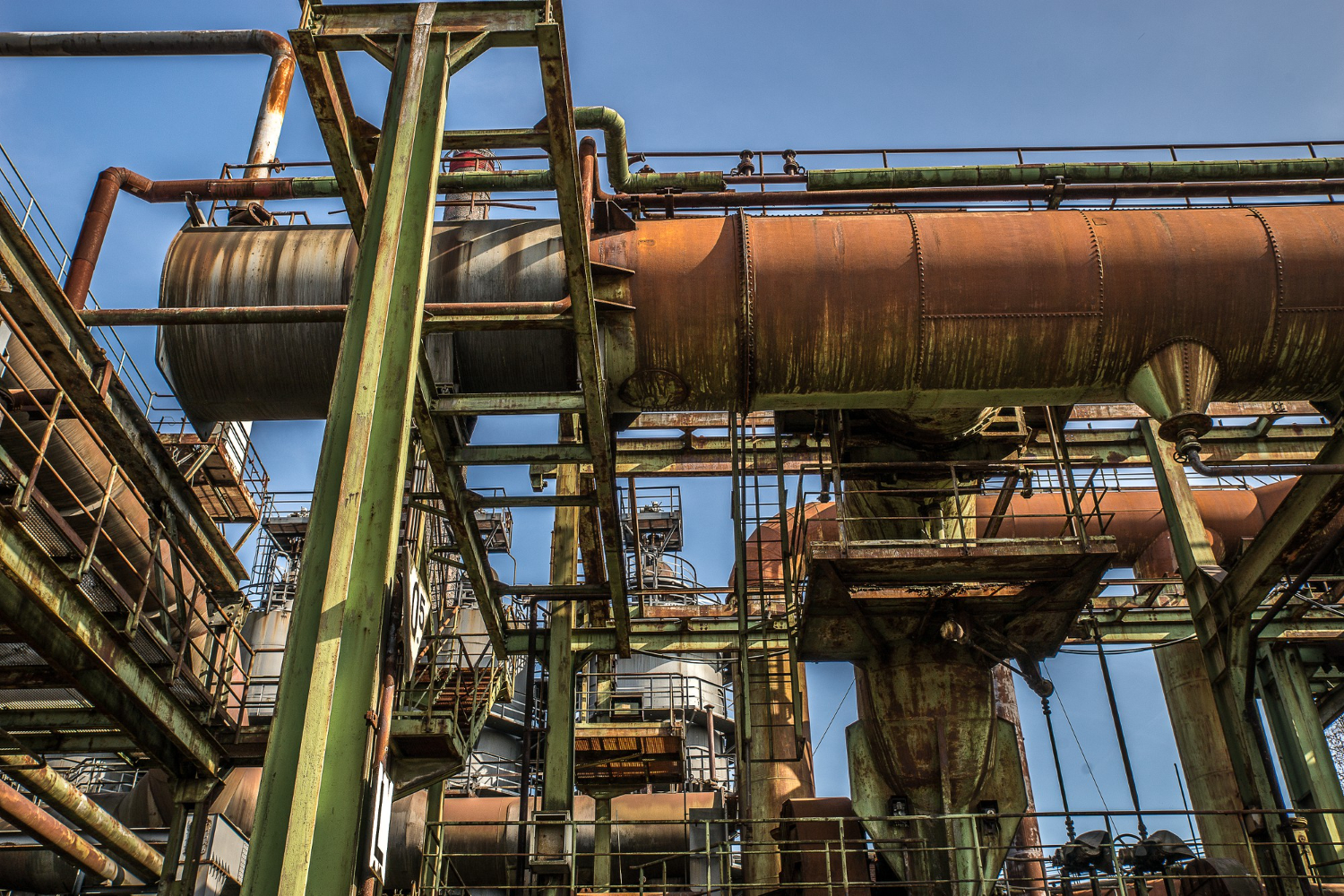 Gas pipeline infrastructure